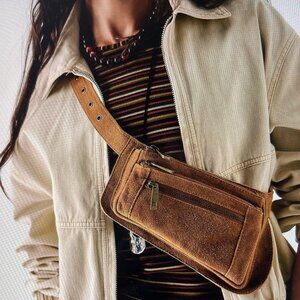 FREE PEOPLE "Avalon" Suede Leather Swing Bag in Caramel is New w/o Tags!